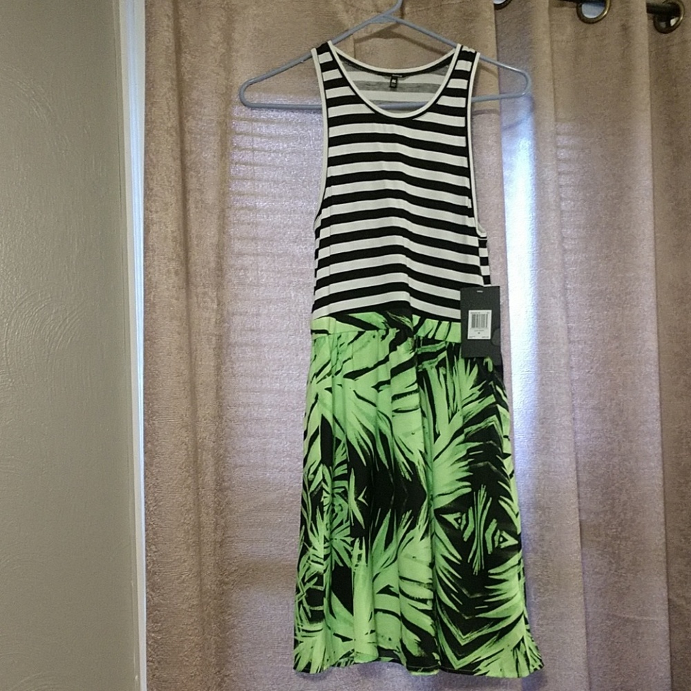 Hurley tropical sundress